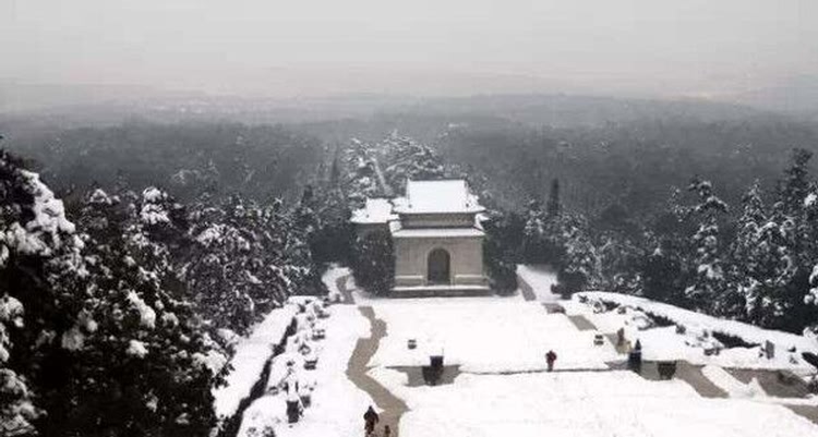 《望雪兮》— 杨易德丙申年己亥月庚戌日